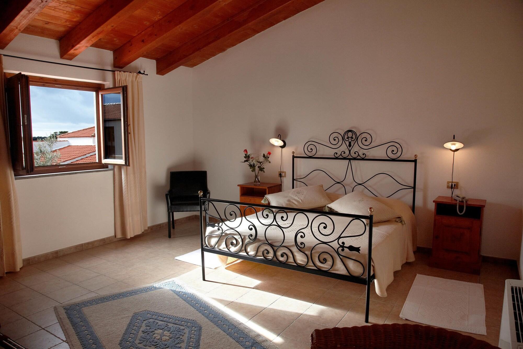 Hotel Su Baione Аббазанта Экстерьер фото